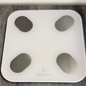 FitTrack Dara Smart Scale  / Hume Health